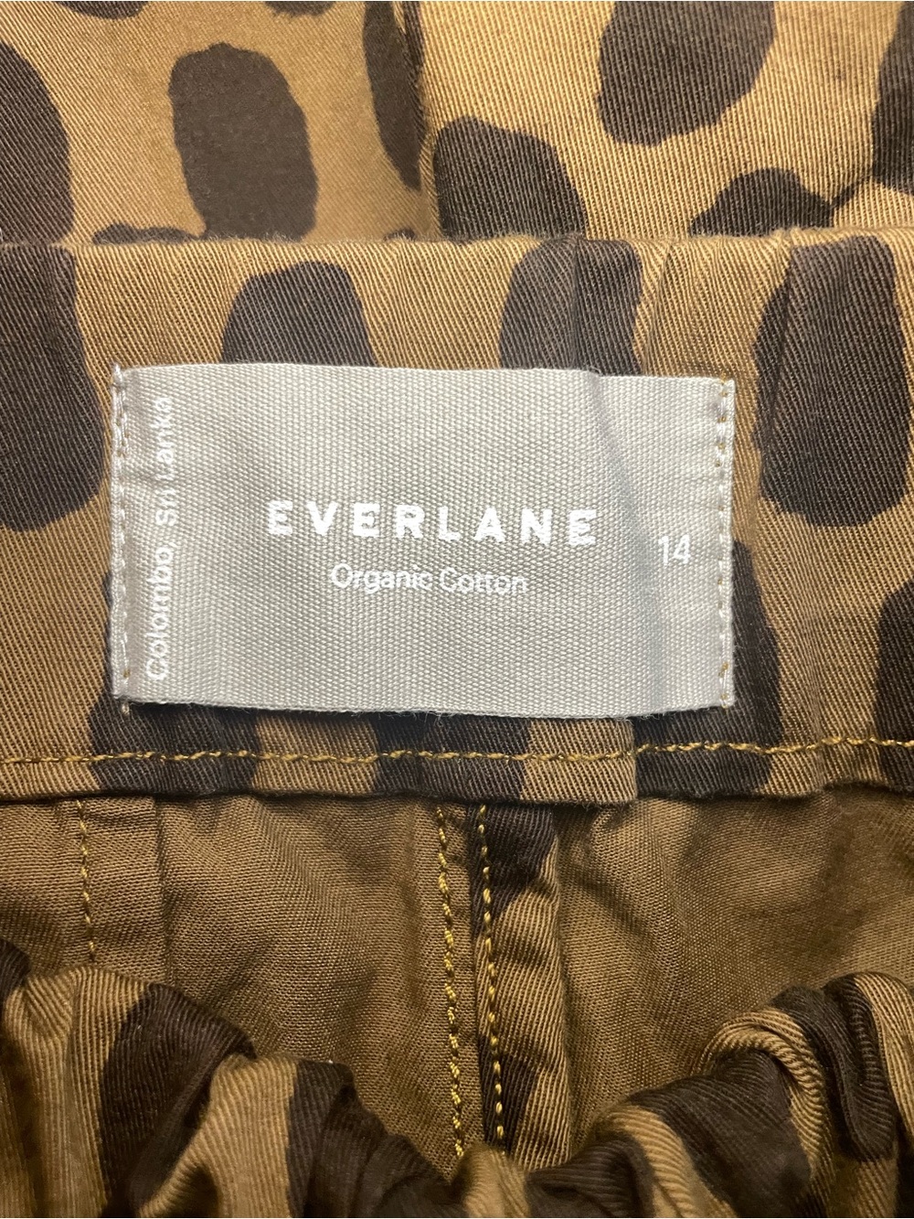 Everlane Organic Cotton Leopard Print 2-Piece Set | Top size 16 + Shorts size 14 - Picture 8 of 9